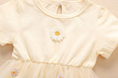 Baby Girl Embroidery Daisy Short-Sleeved Round Collar Dress