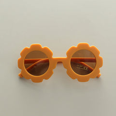 Kids Boy And Girl Flower Frame Shape Cute Fashion Sunglasses