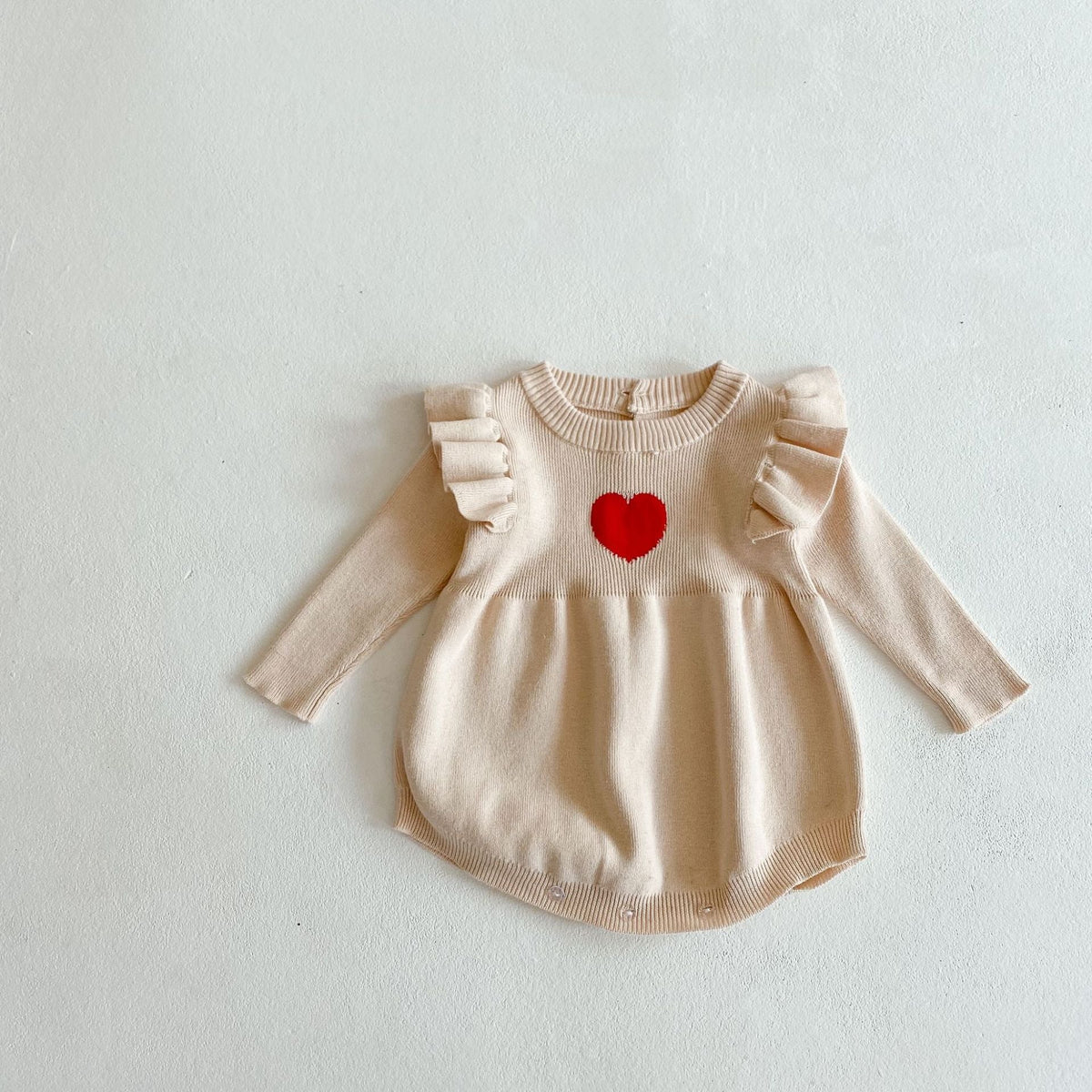 Baby Girl Heart Embroidered Pattern Ruffle Long Sleeve Knit Onesies